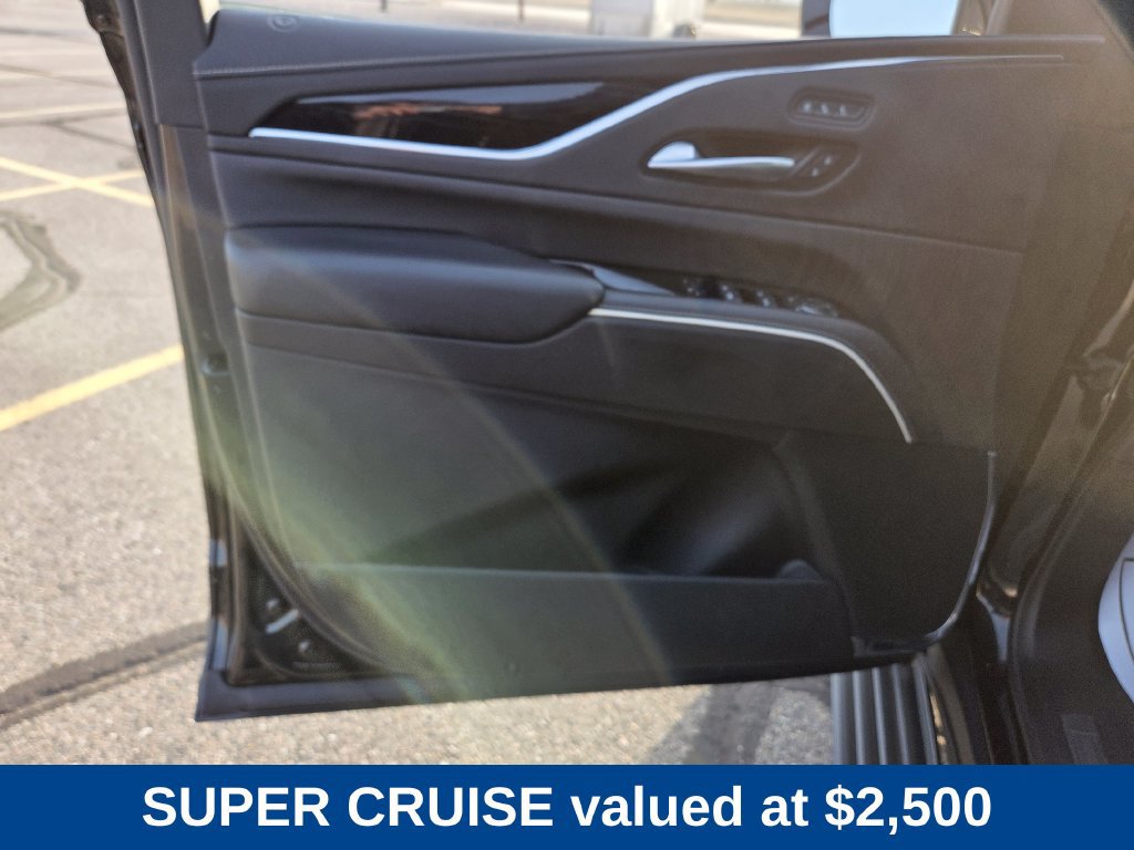 Used 2023 Cadillac Escalade ESV Sport w/ Touring Package AWD/4WD image 5