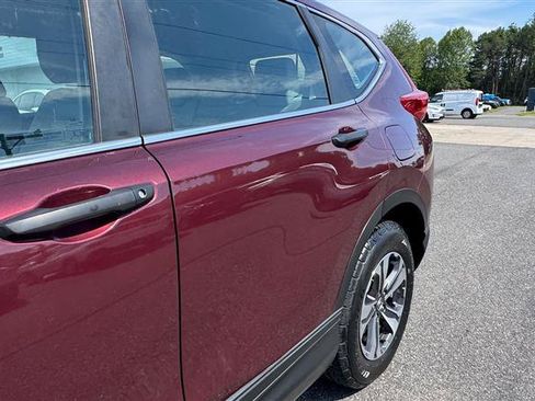 Used 2018 Honda CR-V LX image 12