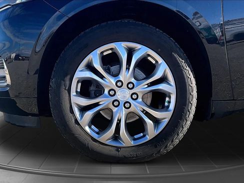Used 2021 Buick Enclave Avenir w/ Avenir Technology Package AWD/4WD image 41