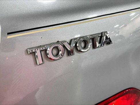 Used 2007 Toyota Avalon Limited image 32