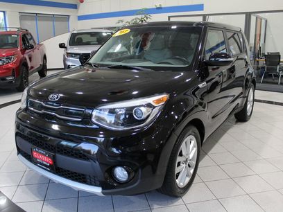 Used 2017 Kia Soul + w/ Primo Package