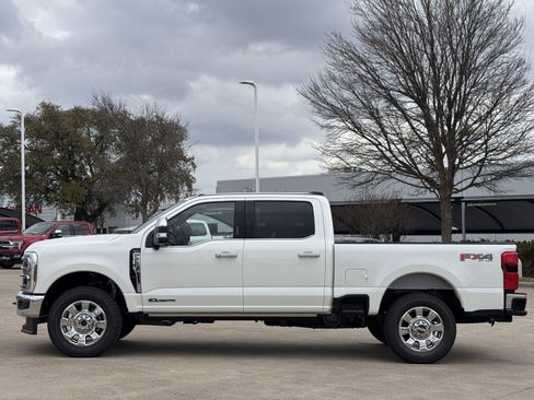 New 2026 Ford F250 Lariat w/ Lariat Ultimate Package image 3