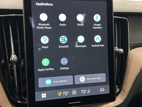 New 2026 Volvo XC60 T8 Ultra w/ Protection Package Premier image 17