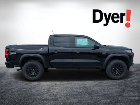 New 2026 Chevrolet Colorado Trail Boss AWD/4WD image 2