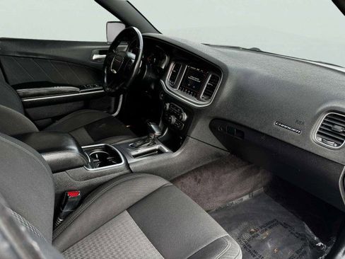 Used 2019 Dodge Charger Scat Pack w/ Navigation & Travel Group image 63