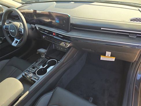 New 2026 Kia K5 EX image 13
