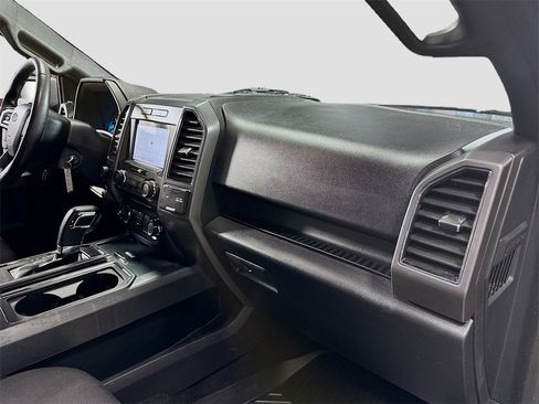 Used 2018 Ford F150 XLT w/ Equipment Group 302A Luxury image 28