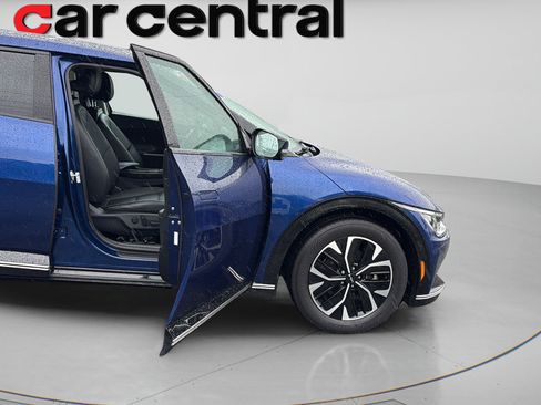 Used 2023 Kia EV6 Wind AWD/4WD image 19