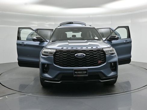 New 2026 Ford Explorer ST AWD/4WD image 31