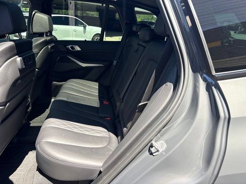 Used 2022 BMW X5 M50i w/ Executive Package AWD/4WD image 19
