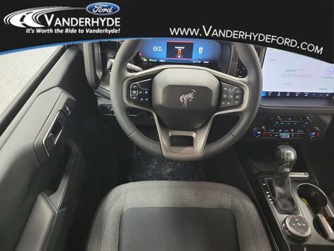 New 2025 Ford Bronco Big Bend image 11