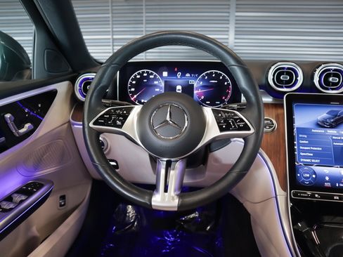 Used 2022 Mercedes-Benz C 300 Sedan image 15