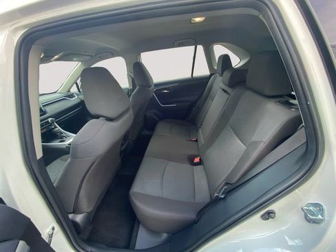 Used 2024 Toyota RAV4 XLE AWD/4WD image 13