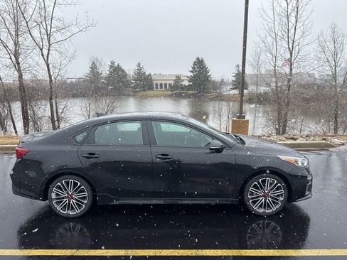 Used 2020 Kia Forte GT image 2