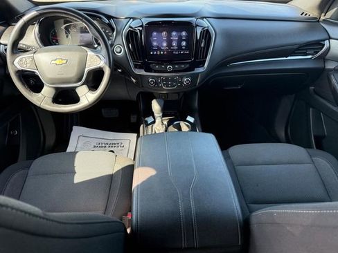 Certified 2022 Chevrolet Traverse LT image 12