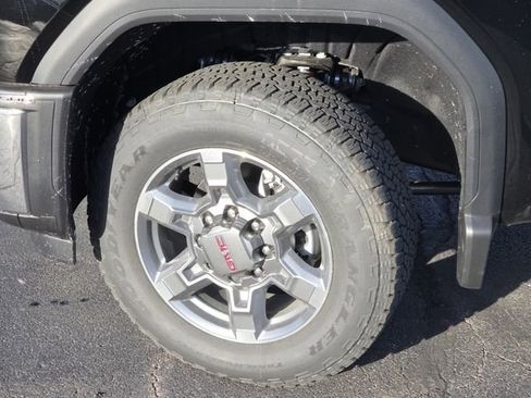 New 2025 GMC Sierra 2500 SLT w/ SLT Premium Package image 27