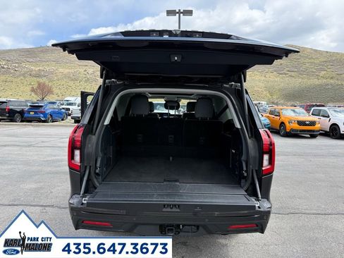 Used 2025 Ford Expedition Max Active AWD/4WD image 35