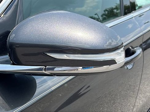 Used 2026 Genesis G70 2.5T RWD image 11
