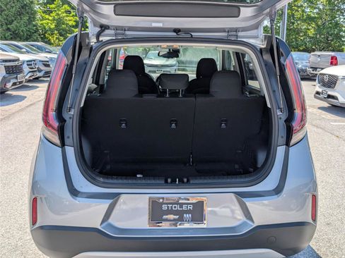 Used 2024 Kia Soul S FWD image 13
