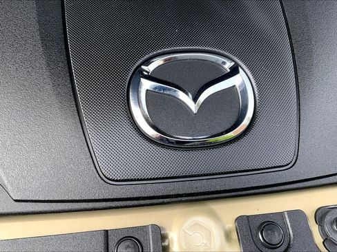Certified 2025 MAZDA CX-70 3.3 Turbo S w/ Premium Package AWD/4WD image 31