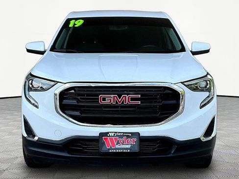 Used 2019 GMC Terrain SLE FWD image 2