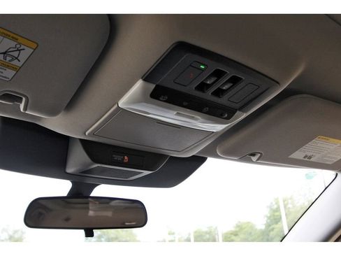 New 2026 Nissan Pathfinder SV w/ SV Premium Package FWD image 23