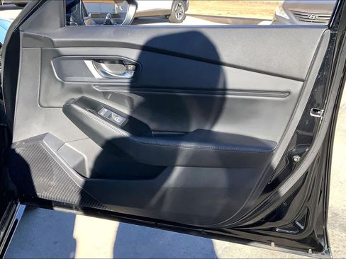 Used 2023 Honda Accord Touring image 22