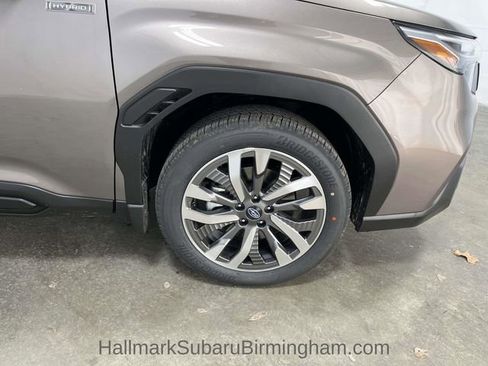 New 2025 Subaru Forester Touring image 7