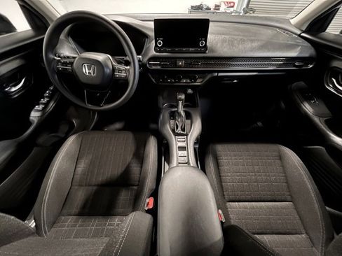 Used 2023 Honda HR-V LX image 17