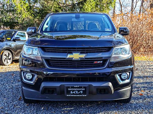 Used 2019 Chevrolet Colorado Z71 image 2