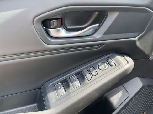Certified 2025 Honda Accord SE image 19