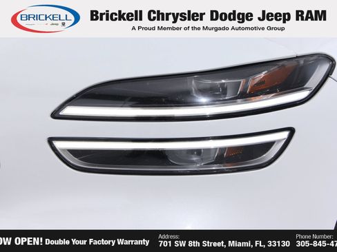 Used 2023 Genesis G70 2.0T w/ Sport Prestige Package RWD image 9