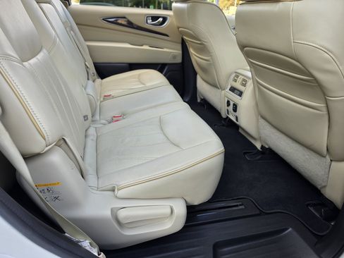 Used 2015 INFINITI QX60 FWD w/ Deluxe Touring Package image 23