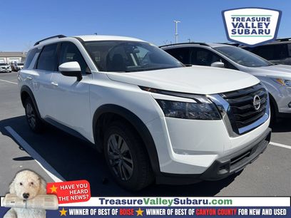 Used 2025 Nissan Pathfinder SV