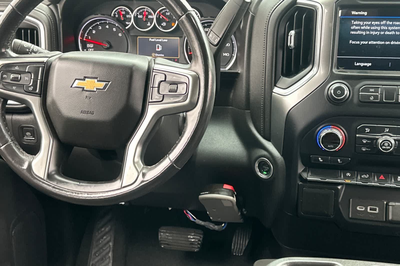 Used 2021 Chevrolet Silverado 1500 LT w/ Bed Protection Package RWD image 15