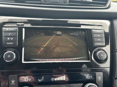 Used 2020 Nissan Rogue SV AWD/4WD image 23
