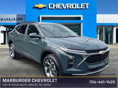 New 2026 Chevrolet Trax LT w/ Driver Confidence Package