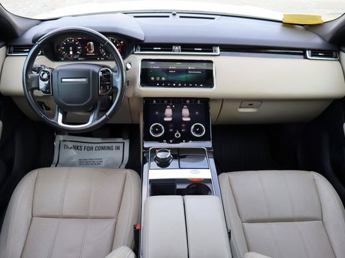 Used 2018 Land Rover Range Rover Velar S image 9