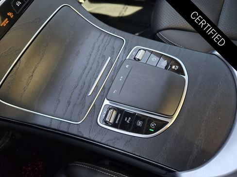 Certified 2022 Mercedes-Benz GLC 300 image 20