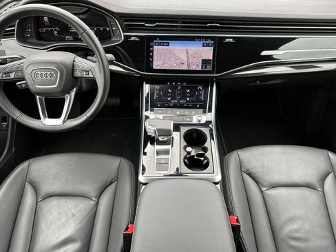 Used 2025 Audi Q7 3.0T Premium Plus image 14