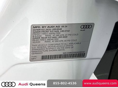 Used 2025 Audi Q6 e-tron Premium Plus image 18