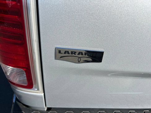 Used 2018 RAM 1500 Laramie w/ Protection Group AWD/4WD image 29