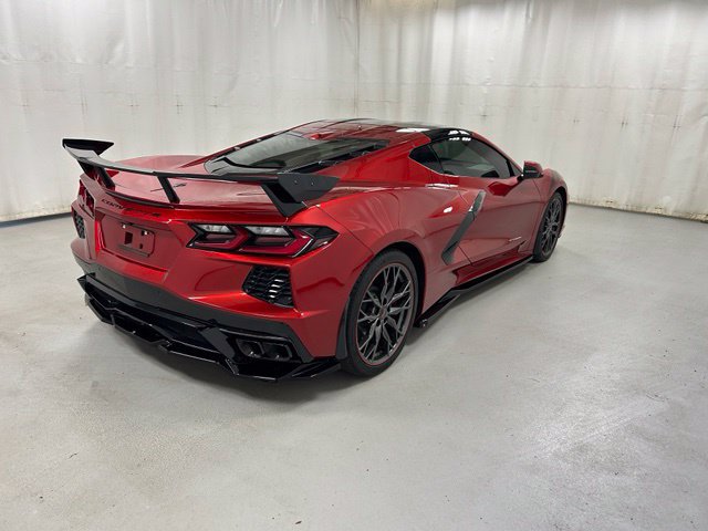 Used 2023 Chevrolet Corvette Stingray Preferred Cpe w/ Z51 Performance Package RWD image 4