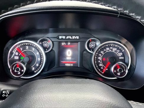 Used 2019 RAM 1500 Big Horn AWD/4WD image 13