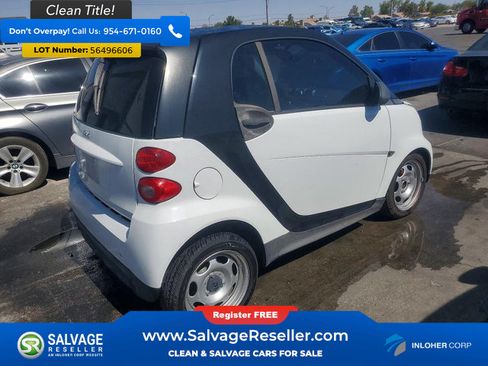 Used 2015 smart fortwo Coupe RWD image 4