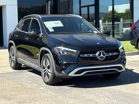 Used 2025 Mercedes-Benz GLA 250 image 8