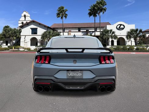 Used 2024 Ford Mustang Dark Horse RWD image 3