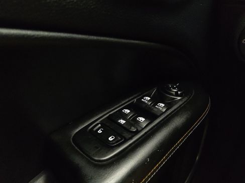 Used 2018 Jeep Compass Sport FWD image 27