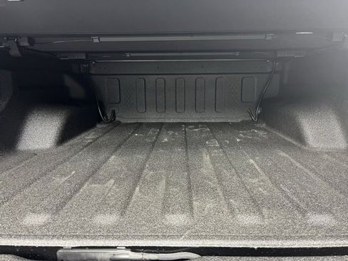 New 2025 Jeep Gladiator Sport w/ Premium Package image 8