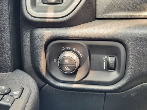 New 2026 RAM 2500 Tradesman AWD/4WD image 22